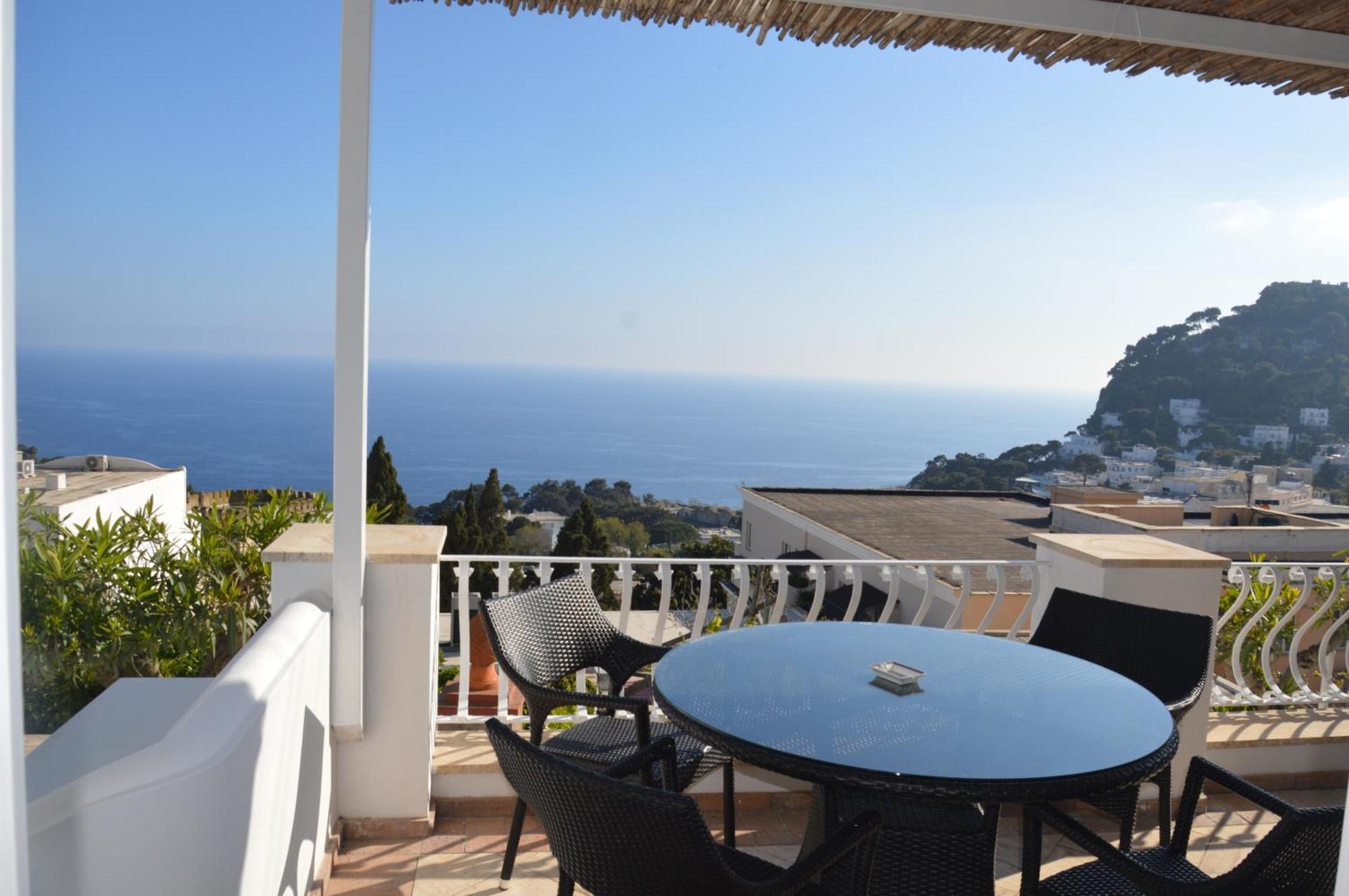 Villa La Panoramica 3 Camere 3 Bagni カプリ エクステリア 写真
